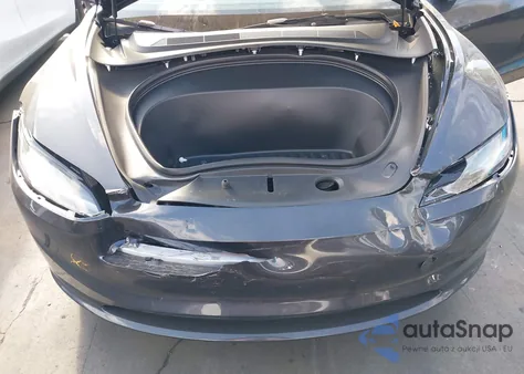 2025 Tesla Model 3 Long Range Rear-Wheel Drive/Standard из США, поврежденный, VIN 5YJ3E1EA2SF075678